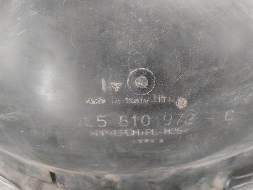 фото №10, Подкрылок правое задние porsche cayenne i