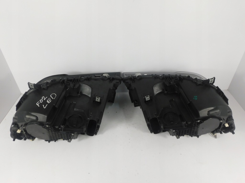 фото №11, Bmw 7 f01 f02 lift lci full led адаптивный лампа правая левая передняя europa