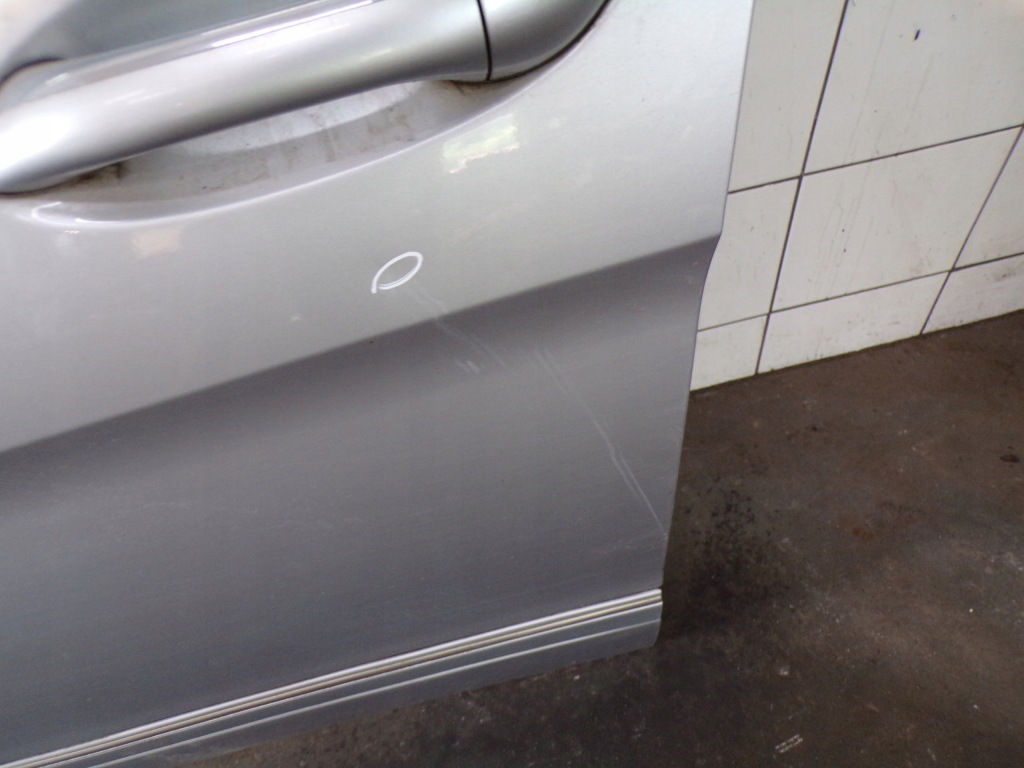 фото №2, Дверь левый перед mercedes w251 r klasa lak 775