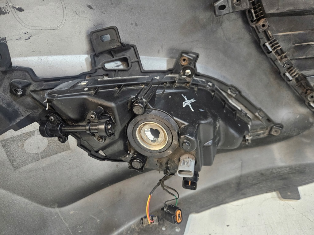 фото №15, Hyundai i30 ii 2 lift 14- бампер передний перед противотуманная фара решётка радиатора 86511-a6000