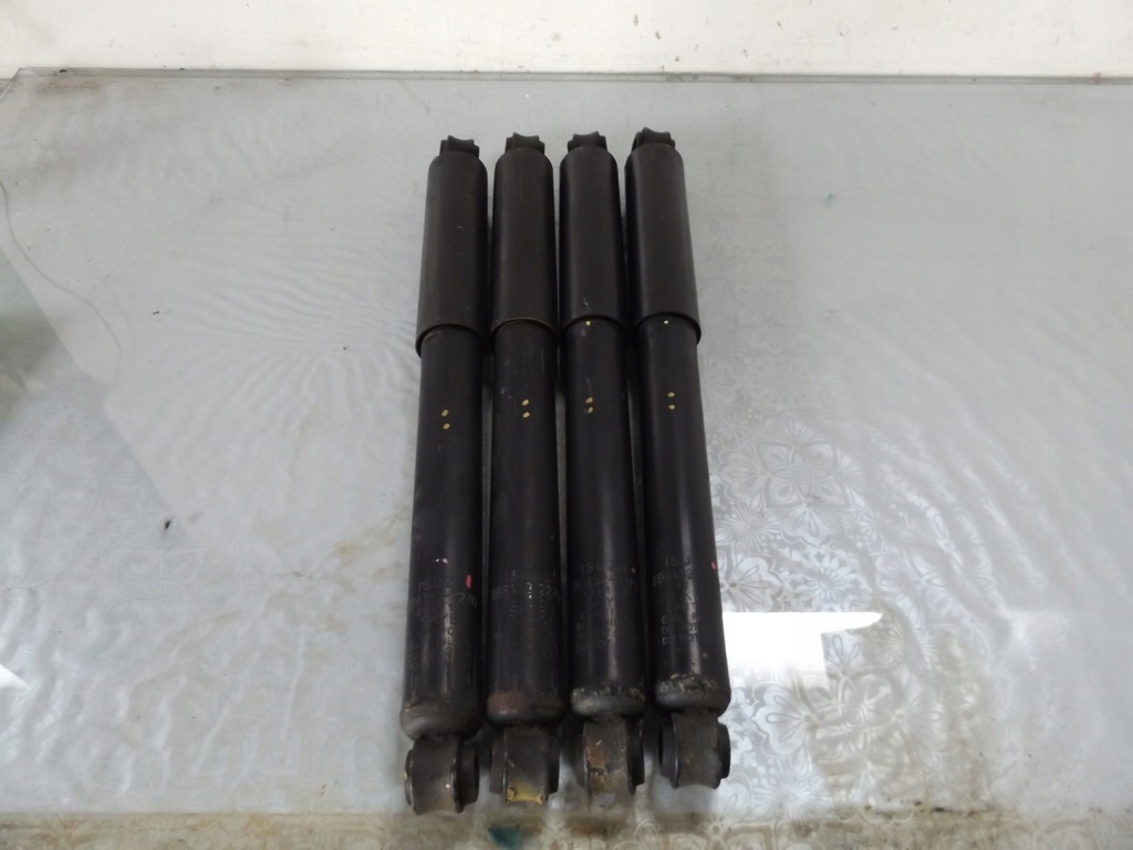 фото №1, Isuzu d-max амортизатор tył898152-2270