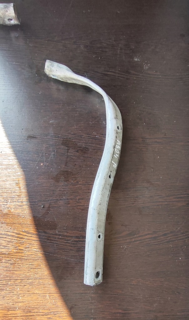 фото №4, Кронштейн крила лівий audi a8 d4 4h0821259c