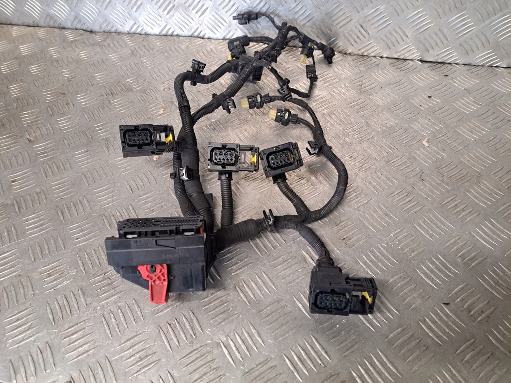 фото №9, Dacia duster 2 електропроводка двигуна 5-2236054-2