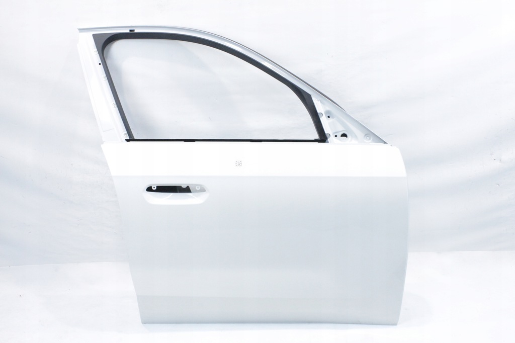 фото №1, Дверь правое передние bmw u11 x1 a300 alpinweiss