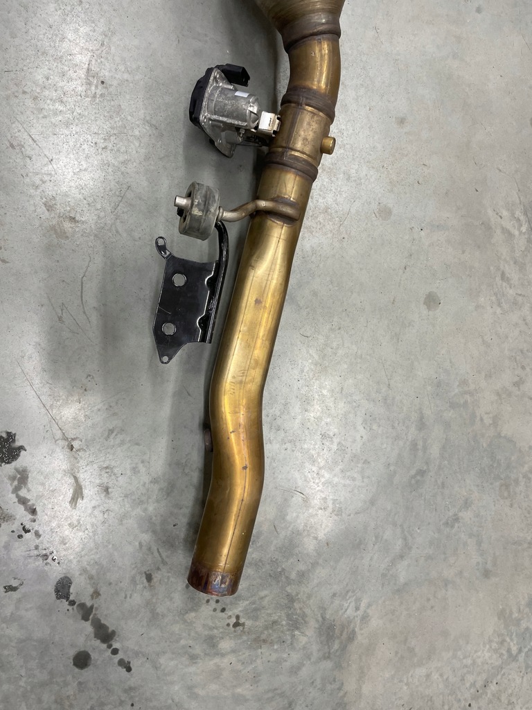 фото №6, Выхлоп гаситель kompletny 2.0 tdi q5 80a 80a253611d