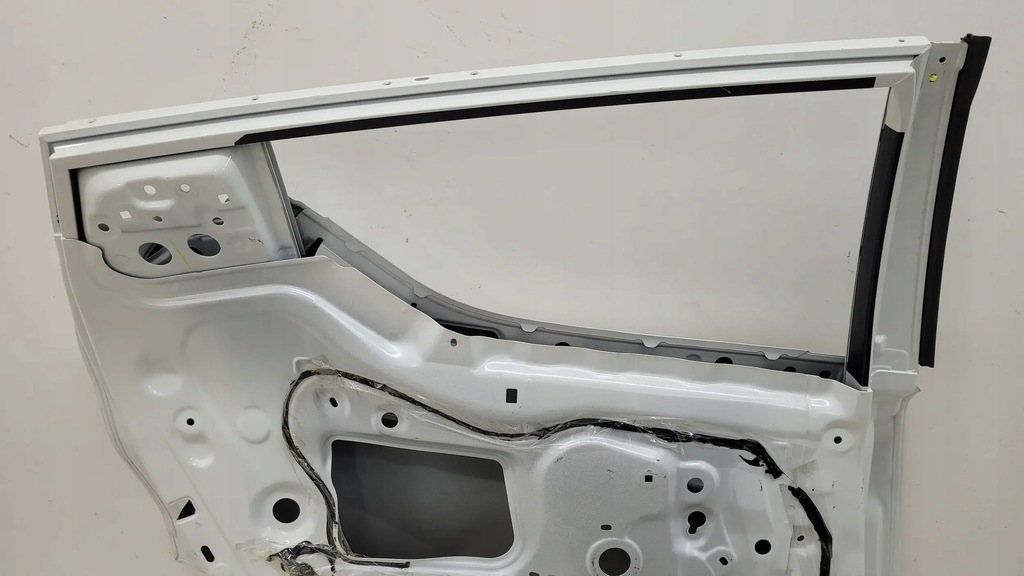 фото №10, Toyota chr c-hr 16+ дверь задняя задние левая fv