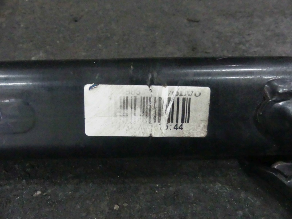 фото №6, Распорка чашка volvo v70 ii s60 i