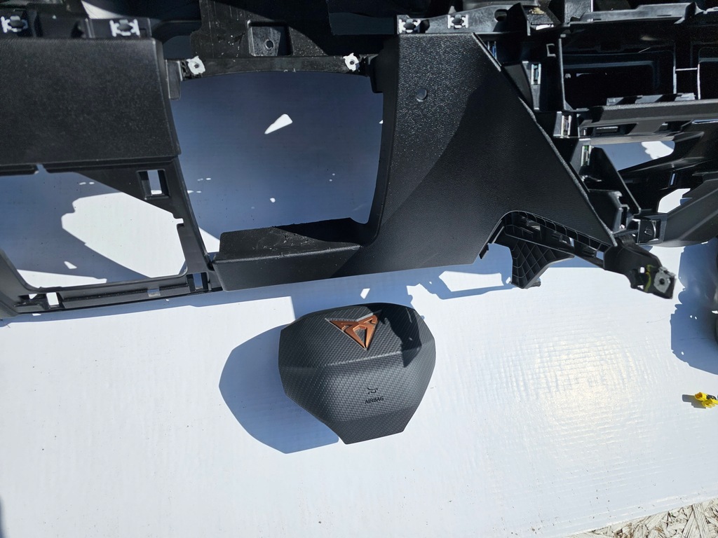 фото №6, Cupra formentor консоль подушка безпеки