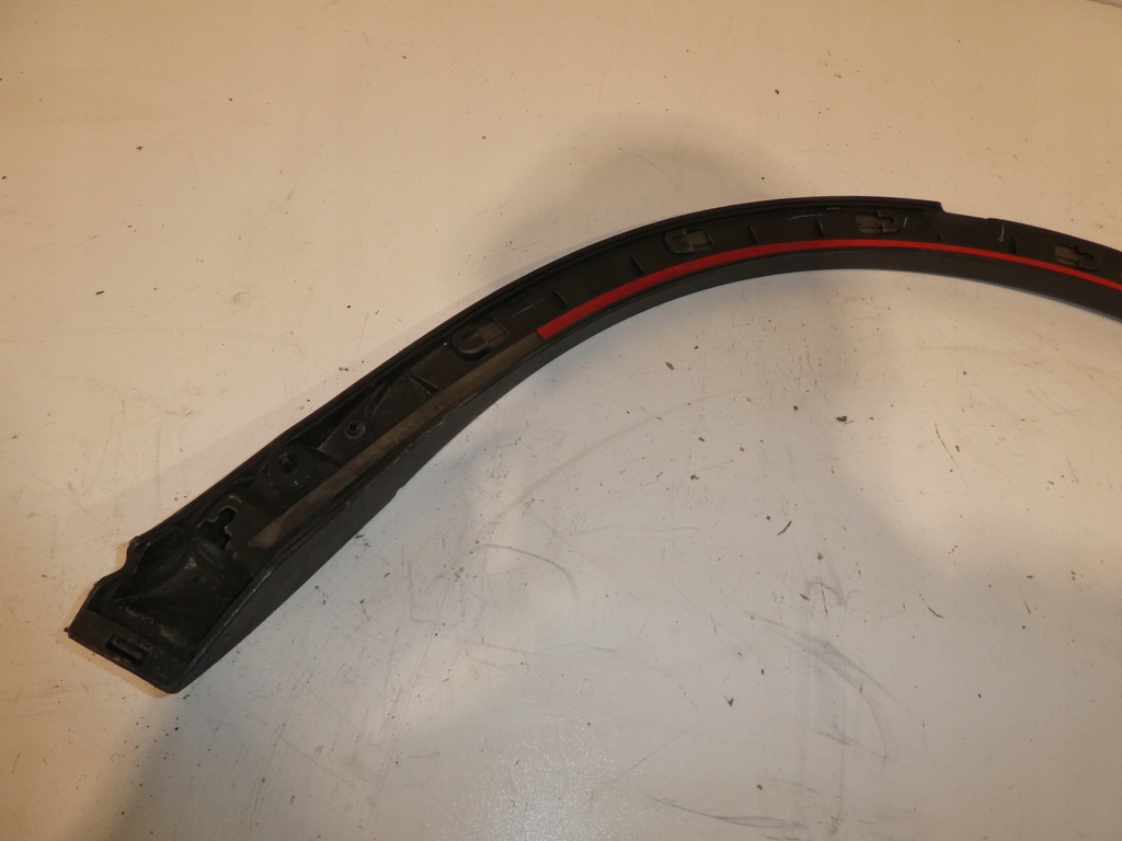 фото №7, Audi q3 8u молдинг крыла правый задняя 8u0853818b