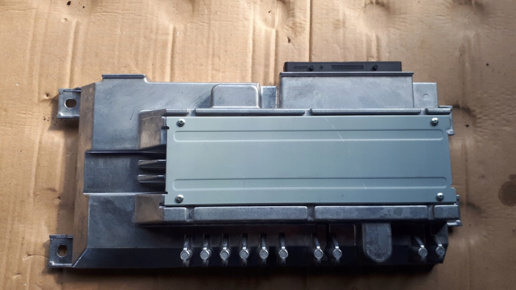 фото №1, S4 b9 a4 8w усилитель bang olufsen 8w0035465 a5
