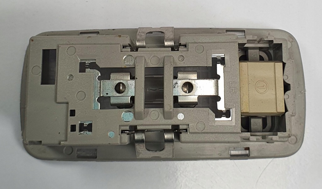 фото №2, Лампа освітлення салону renault koleos i