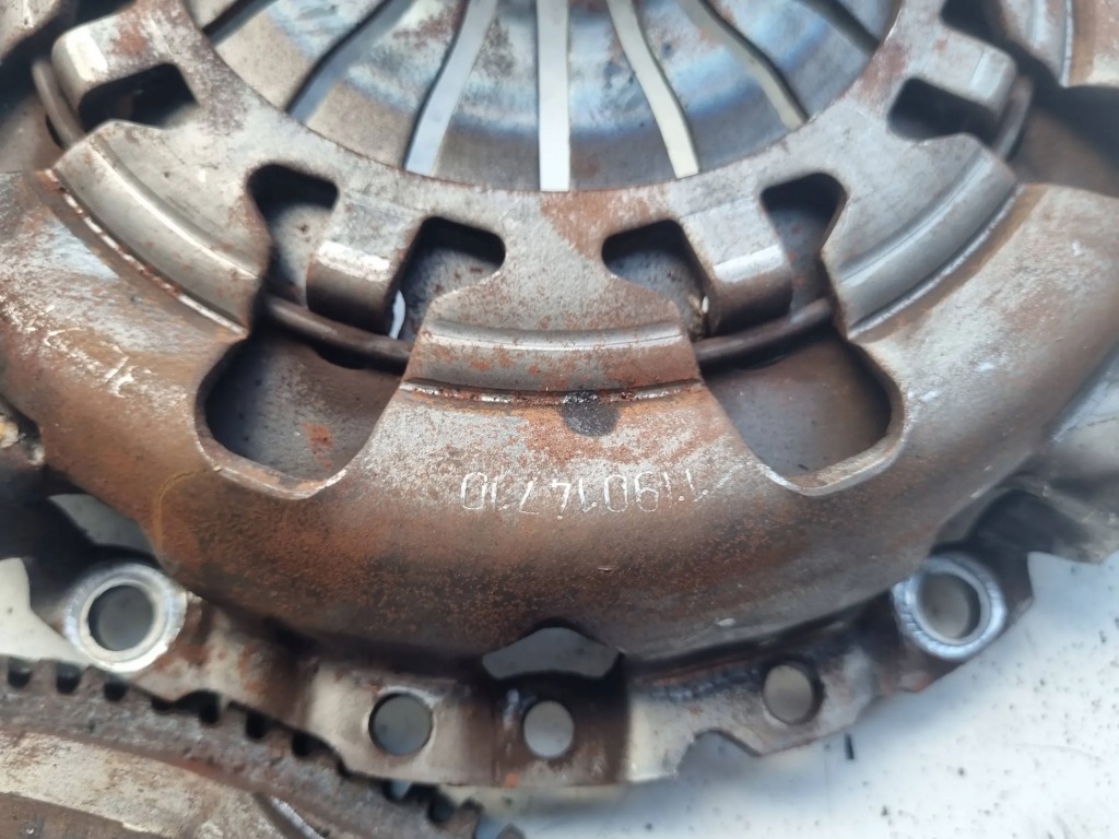 фото №6, Ford fiesta mk6 сцепление диск колесо прижим комплект 1.3 b