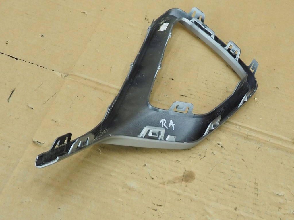 Audi q2 81a 21r рамка бампера правый задняя 81a807968 Доставка