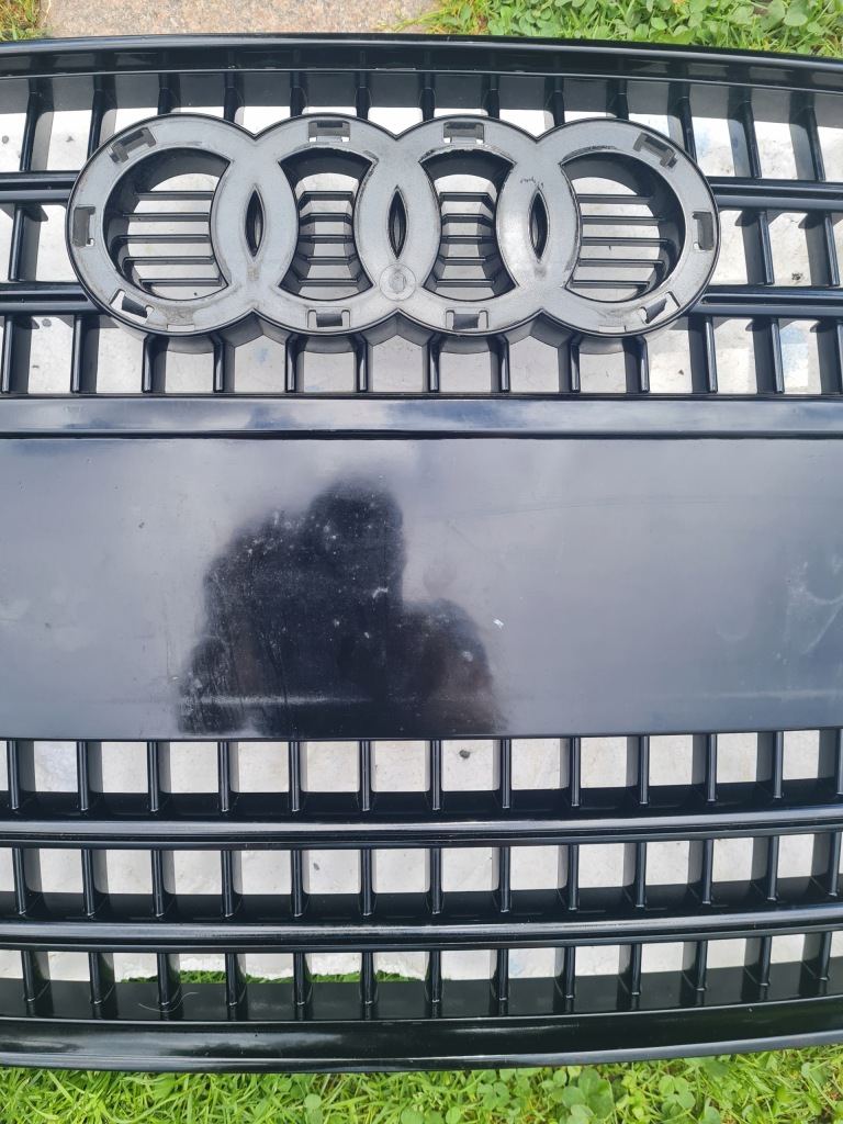 фото №10, Решітка радіатора zderzakagril audi q7 4l0 853 651 a