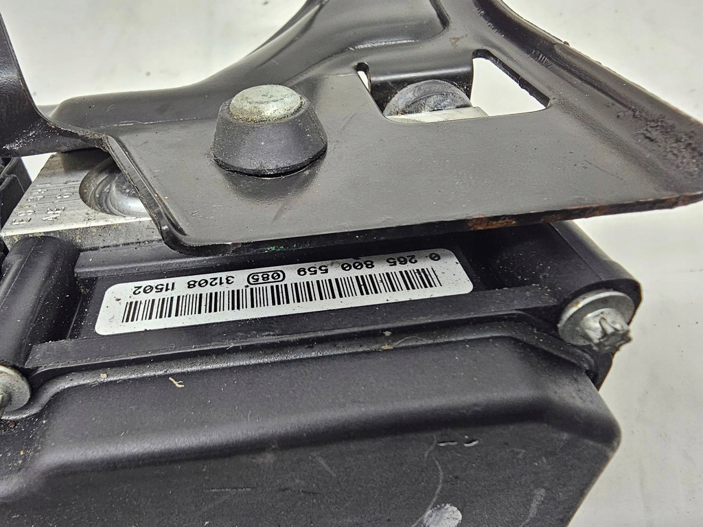 фото №5, Renault clio iii насос abs блок управления 0265232077 8200747140 fv