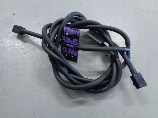 фото №1, Renault megane iii 12 шланг омивача капот