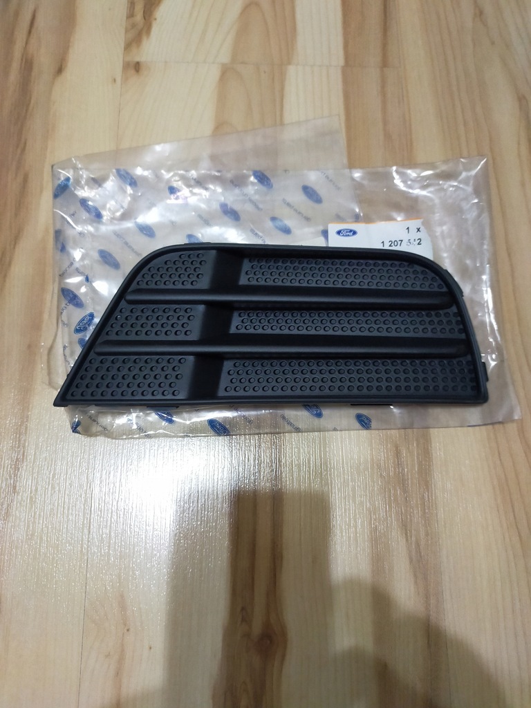фото №1, Ford fusion 02-05 решётка решётка радиатора заглушка бампер