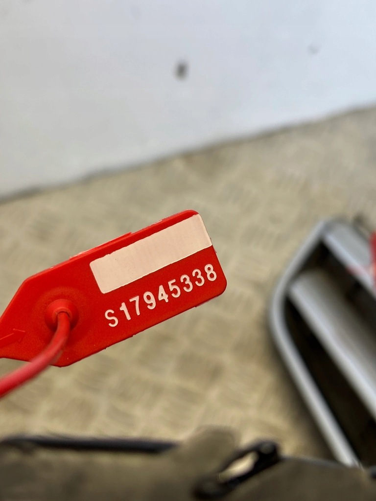 фото №13, Лампа левый перед peugeot 308 iii 3 t10 9851673380