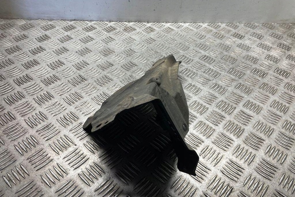 фото №10, Другое защита подвеска bmw 3 coupe e92 7159190 2.0l дизель 2011