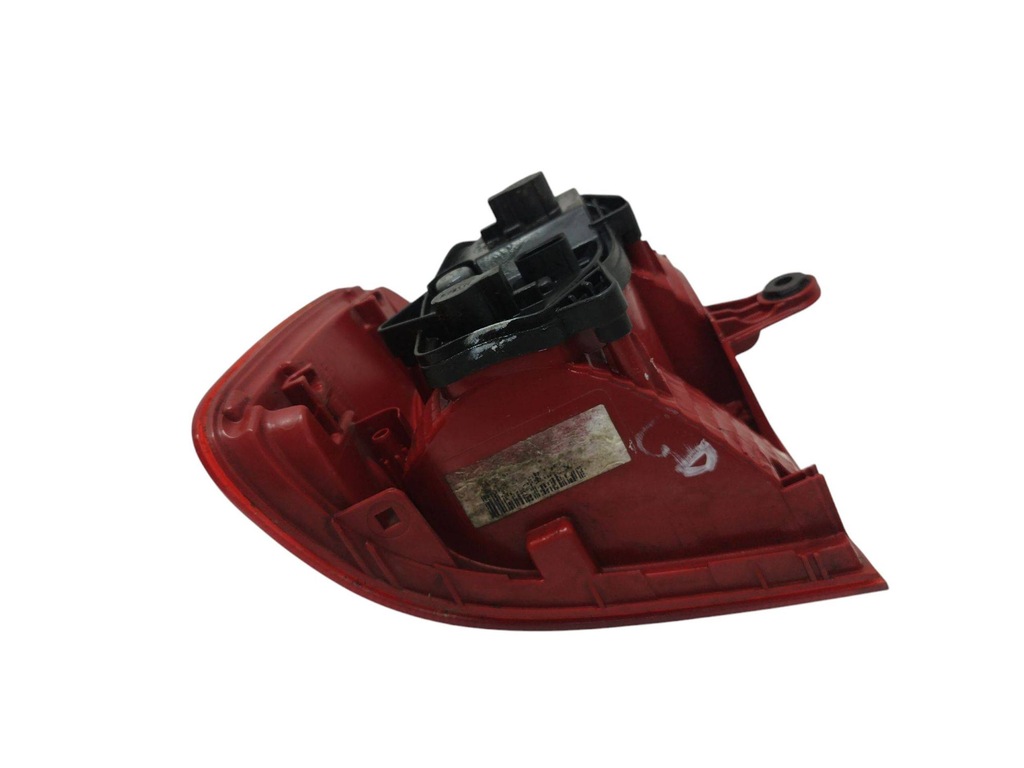 фото №8, 2012 volkswagen touran ii лампа задняя 176405