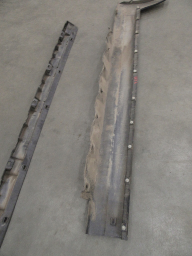 фото №16, Молдинг поріг ліва кронштейн кронштейн поріг bmw e83 x3