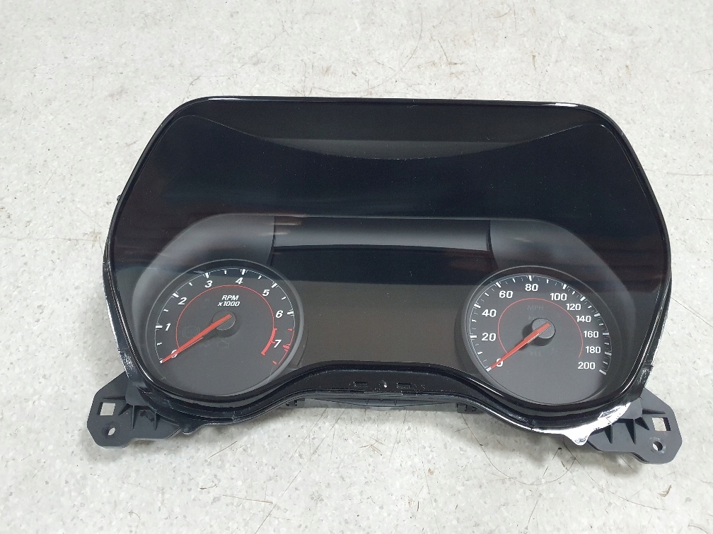 фото №1, Camaro vi 2016+ ss rs счетчик приборы lcd idealne