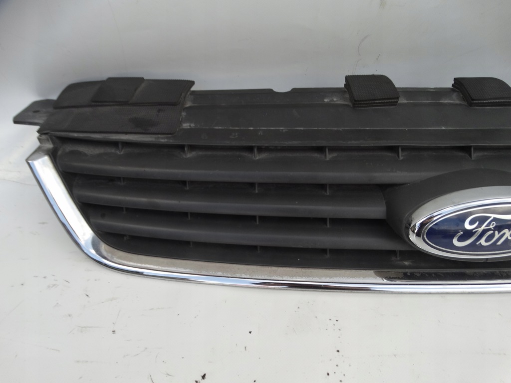 фото №2, Решётка радиатора решётка радиатора бампера ford kuga mk1