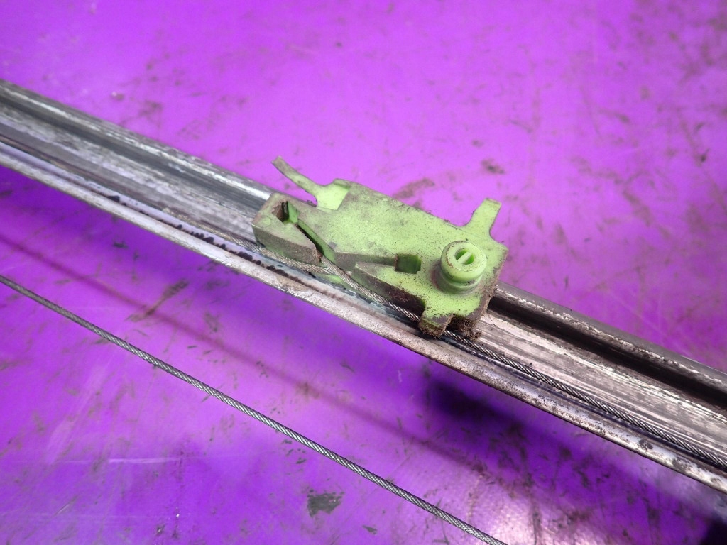 Peugeot boxer i 02-06 рестайлинг  подъемник стекло правый 1341395080 2 pin Оригинал