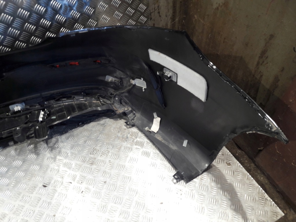 Mercedes c w205 2017r zderdzak задній amg Зі Шроту