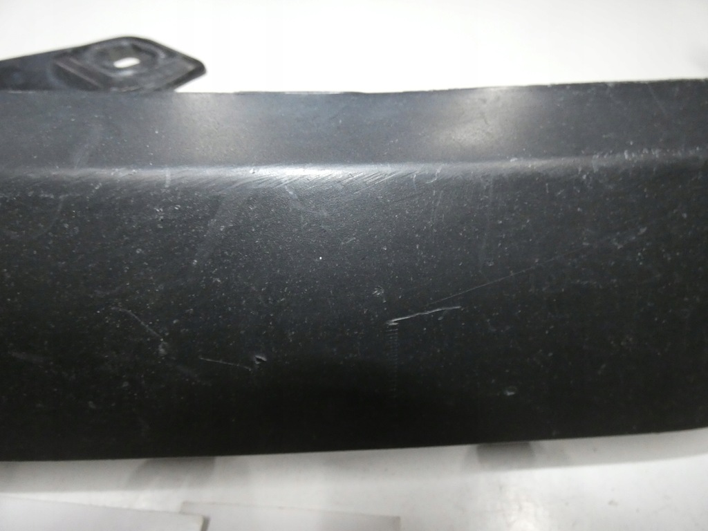 фото №6, Накладка-спойлер бампера передний правый lexus rx 668.