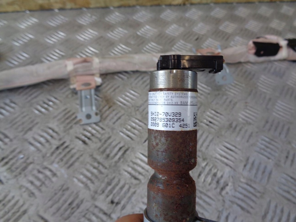 фото №6, Шторка безопасности подушка боковая правая suzuki kizashi 09-