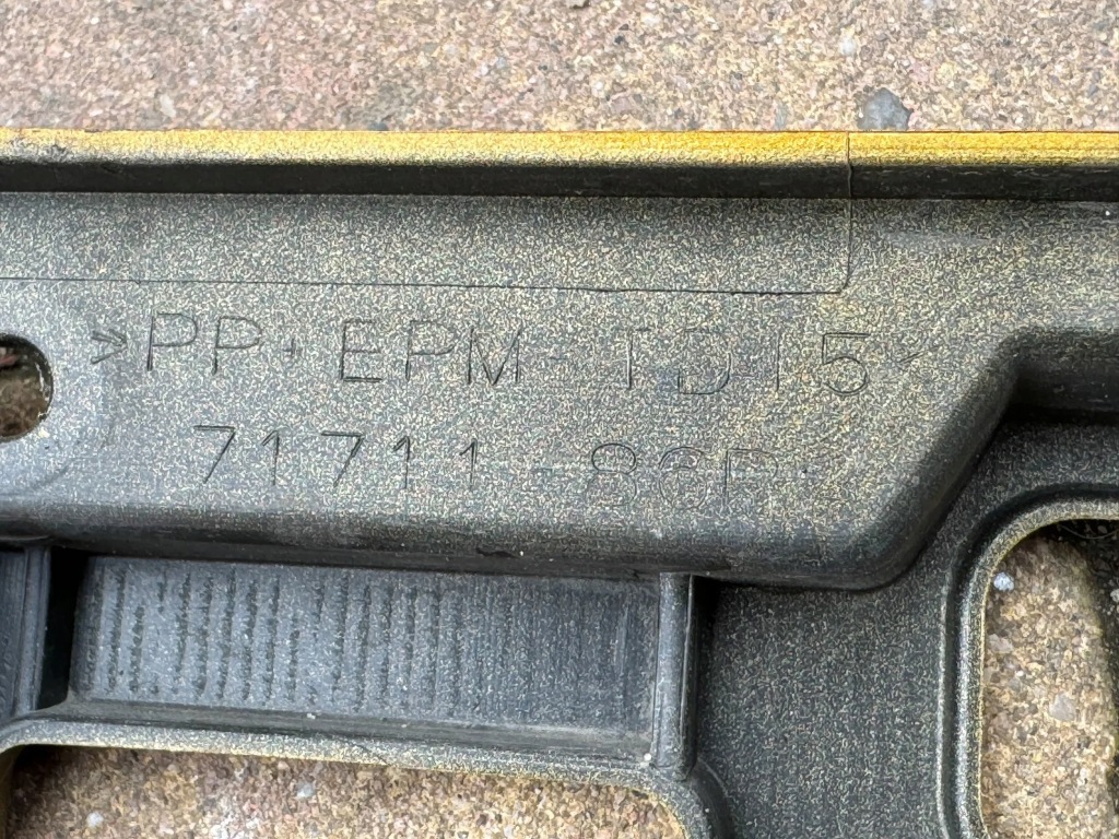 Купити Suzuki vitara iii 3 ly lift 18- бампер перед передній