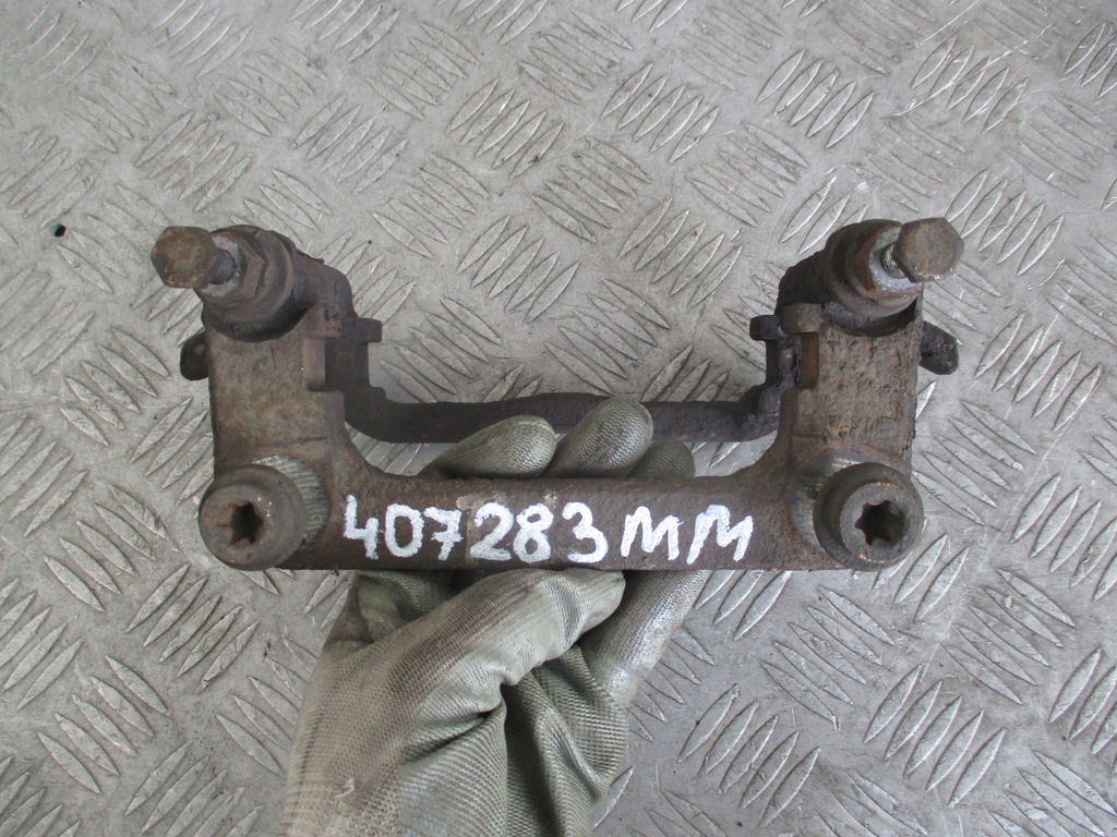 фото №10, Скоба перед peugeot 407 04-10r. 1.6 hdi