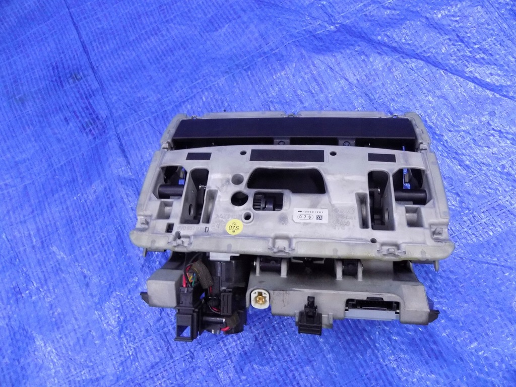 фото №5, Дисплей экран монитор audi a3 8v 2,0 tdi