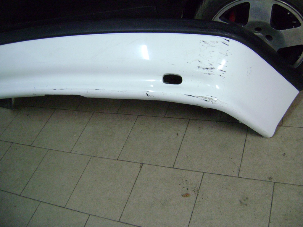 фото №3, Бампер renault laguna i задня 7700411850