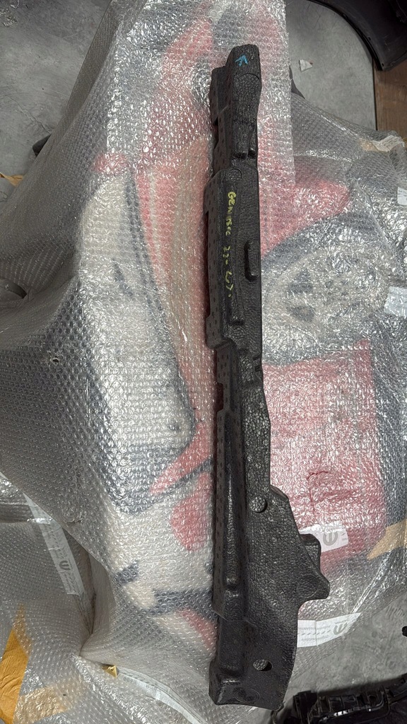 фото №1, Hyundai genesis 2021- піна абсорбер