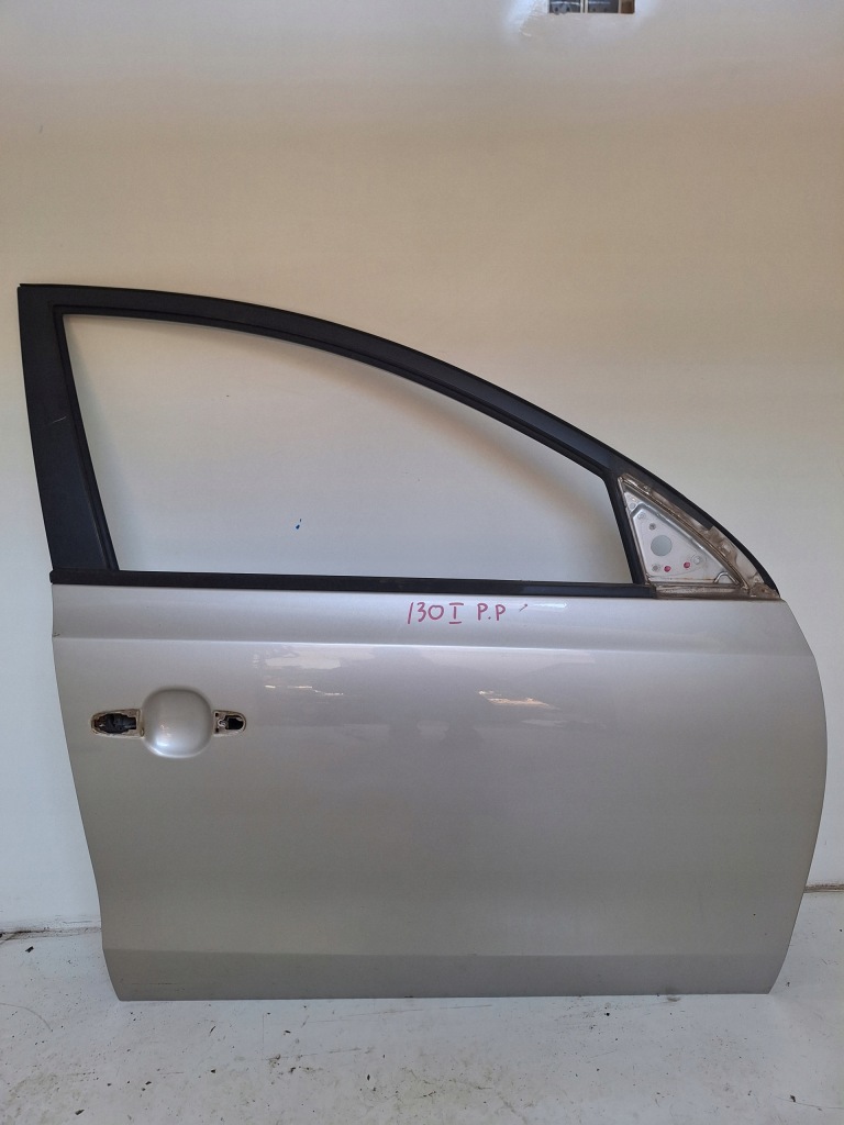 фото №1, Дверь правый правое передние перед hyundai i30 i 06- kombi