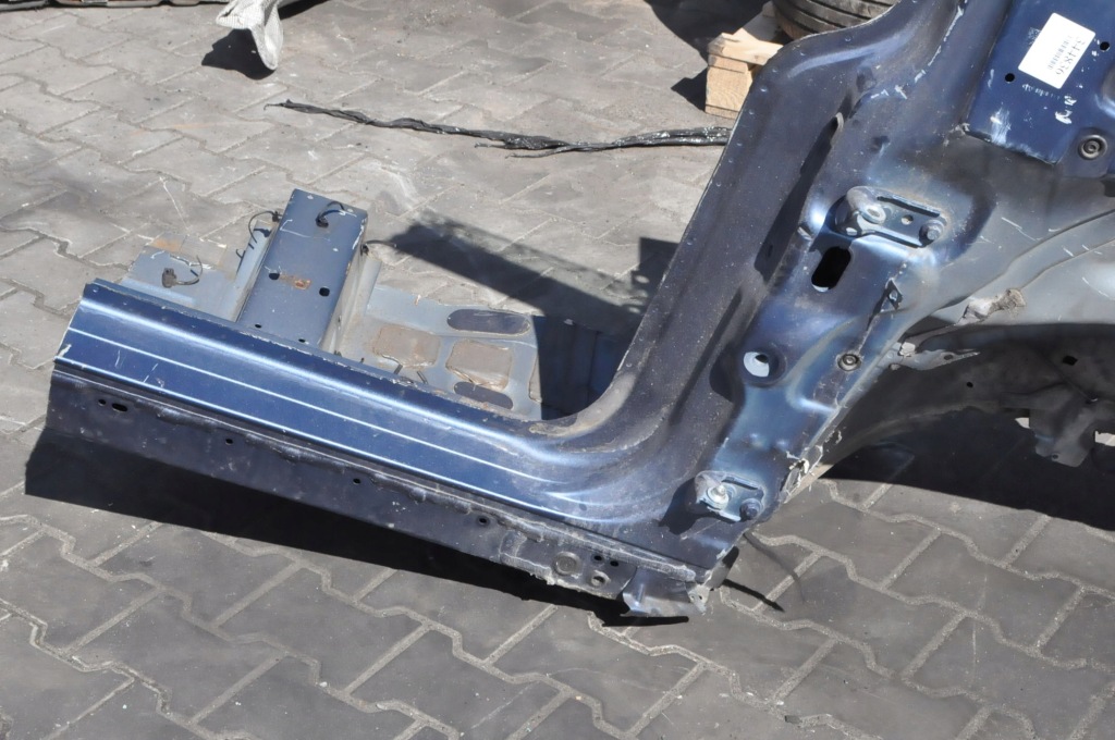фото №2, Ford transit tourneo connect ii mk2 чверть лонжерон правий перед
