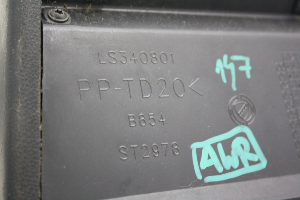 Туннель средний панель  alfa romeo 147 Доставка