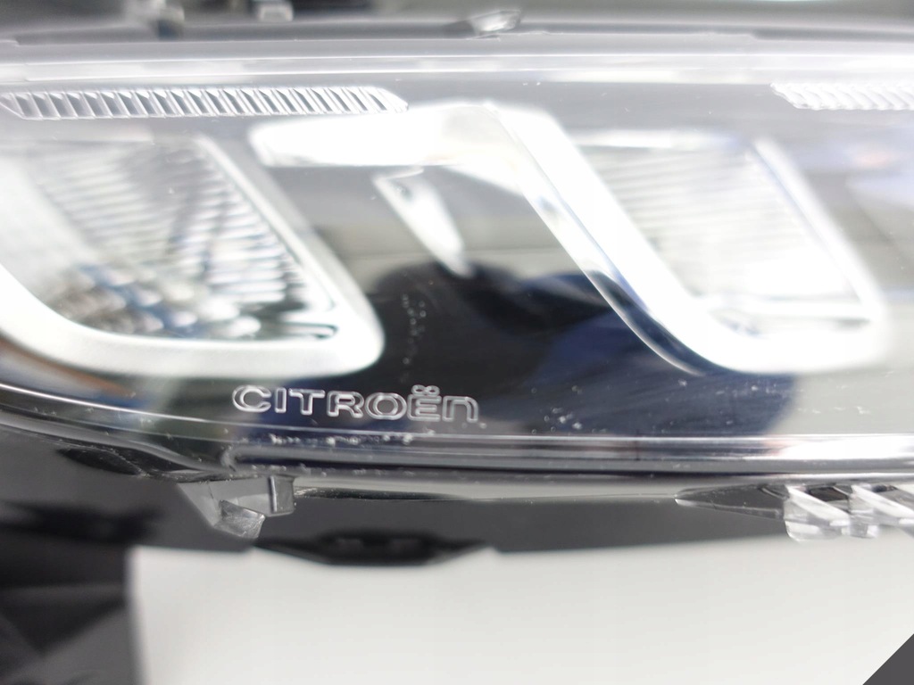 фото №4, Citroen c3 aircross лампа led drl рух денна r