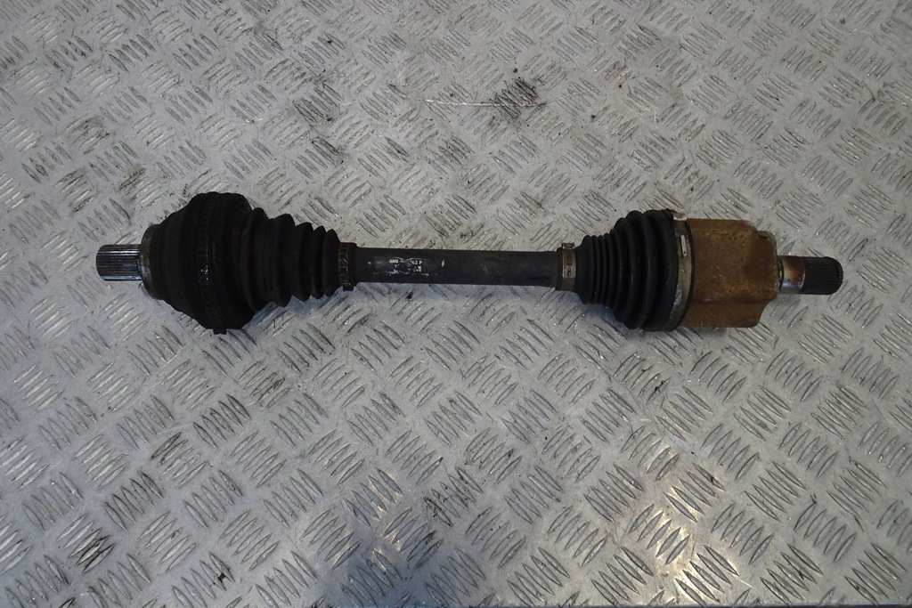 фото №1, Audi q3 8u0 2.0 tdi - приводной вал левая 5n0407763f