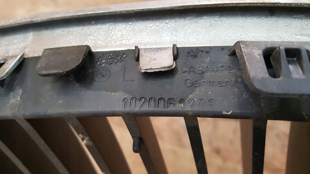 фото №8, Решётка радиатора решётка радиатора левая bmw 3 e92 оригинал