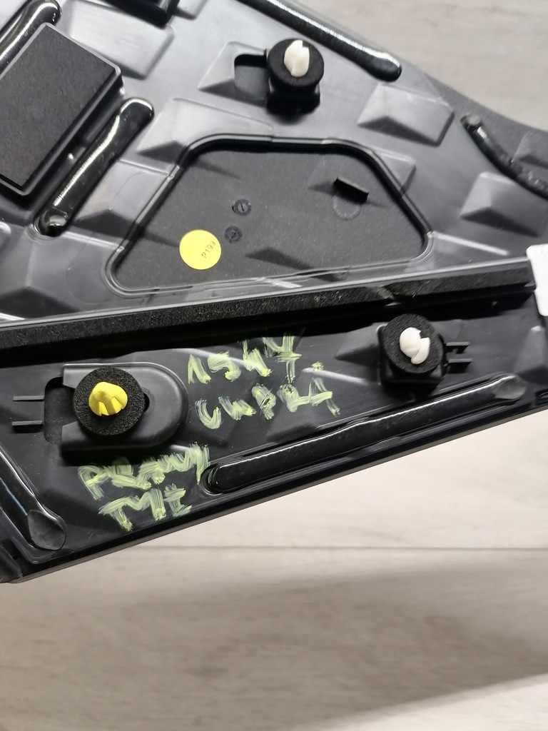 фото №7, Cupra born молдинг крила правий задня - 10e853378e