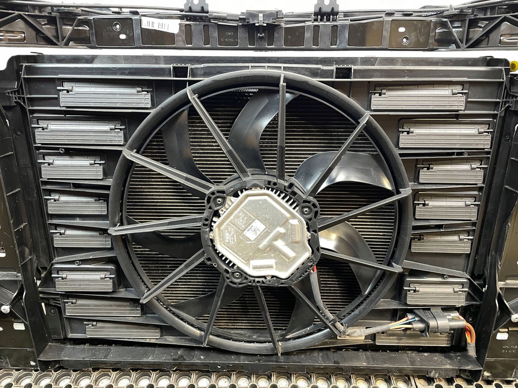 фото №15, Pas передний усилитель балка радиатор audi q8 4m 4ke 55 e-tron 2018-