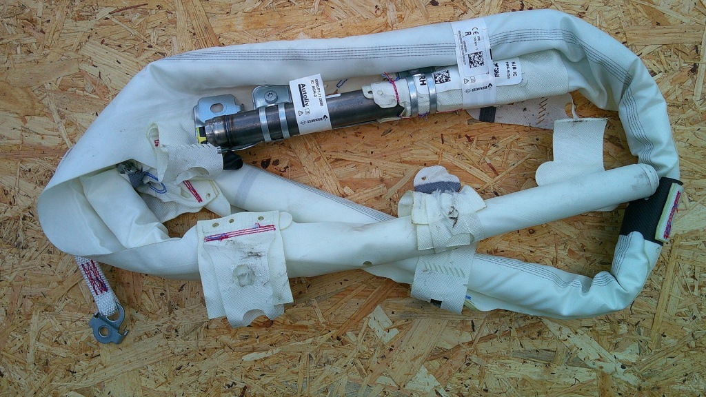 фото №1, Renault captur ii шторка безопасности правая подушка безопасности 640893600