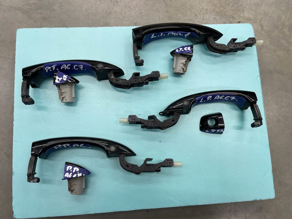 фото №1, Ручка keyless a6 a7 c7 q7 led перед задняя ly9t оригинал комплектная