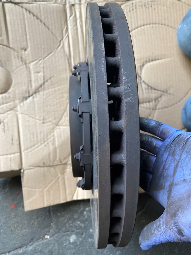 фото №6, Mercedes w212 6.3 amg тормозные диски тормозные ceramika