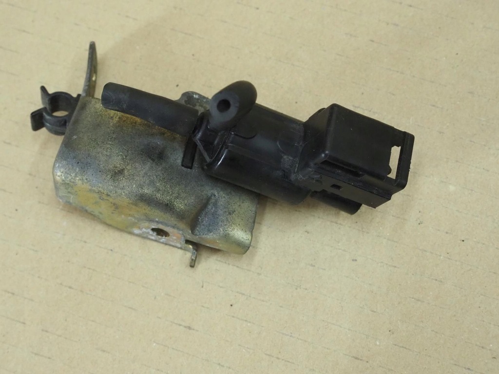 фото №10, Mazda 6 2.0 citd клапан вакууму k5t49091