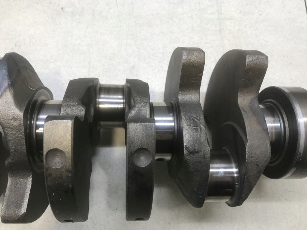 Wał колінчастий mercedes w210 60203115 Зі Шроту