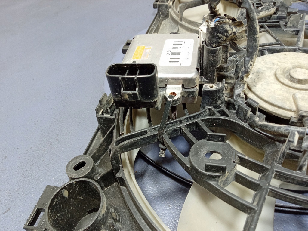 фото №8, Lexus is iii xe30 3.5 v6 255 km вентилятор вентилятор радіатора 89257-30110